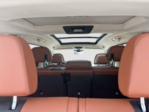Used 2023 BMW X7 xDrive40i w/ Executive Package AWD/4WD image 14
