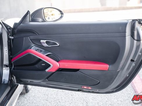 Used 2021 Porsche 718 Boxster image 69