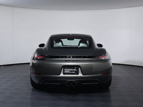 Used 2025 Porsche 718 Cayman image 6