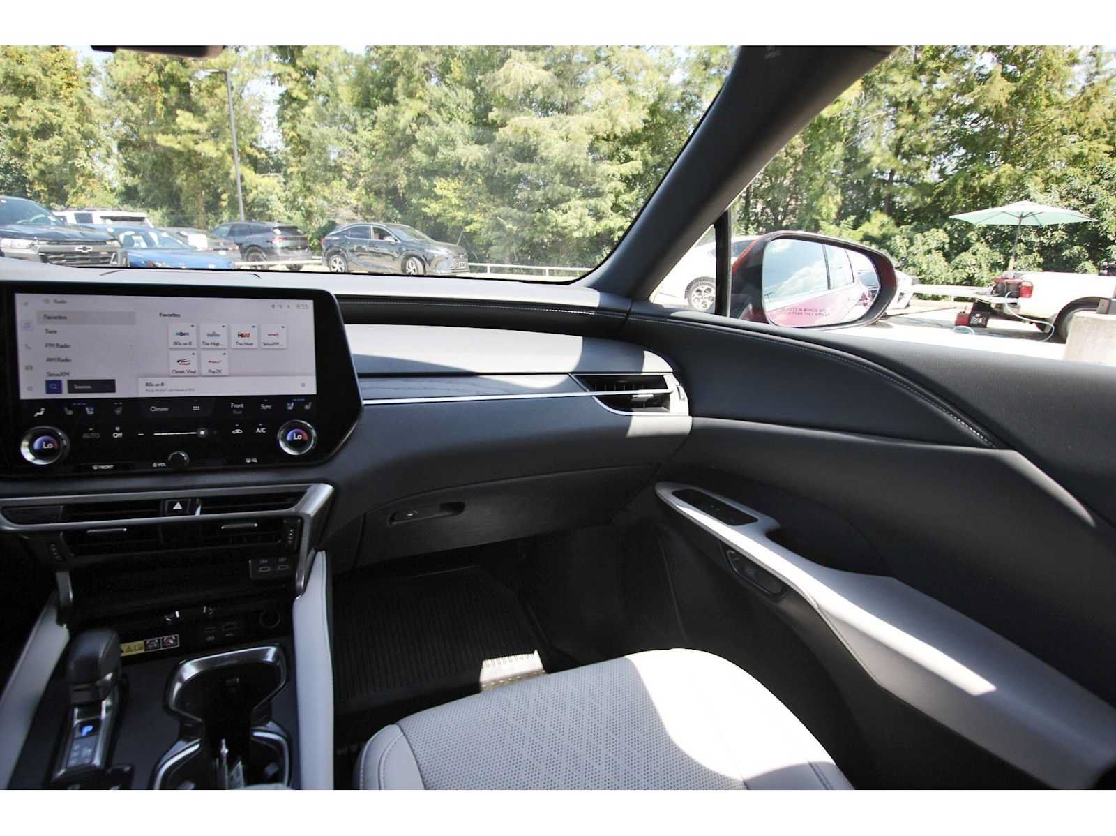 Used 2023 Lexus RX 350 w/ Cold Area Package AWD/4WD image 8