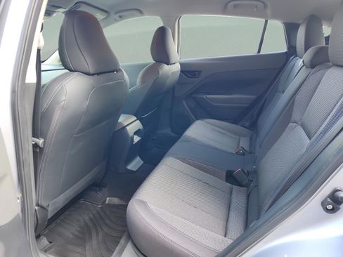 Used 2024 Subaru Crosstrek 2.0i Premium image 18