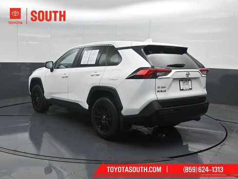 Used 2023 Toyota RAV4 LE FWD image 8