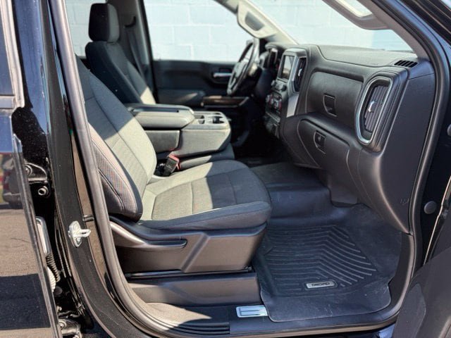 Used 2022 Chevrolet Silverado 1500 LT w/ All Star Edition Plus AWD/4WD image 24
