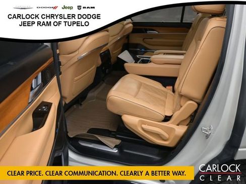 Used 2022 Jeep Grand Wagoneer Series III image 29