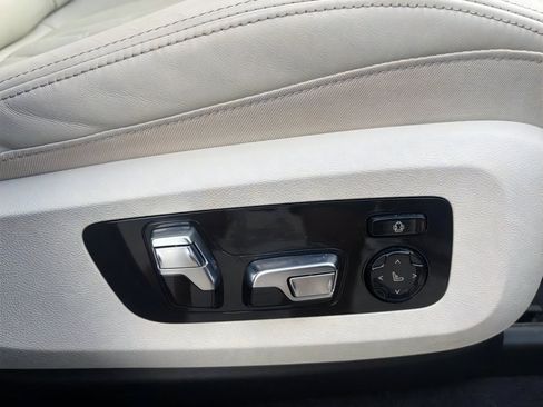 Used 2023 BMW X6 M50i w/ Executive Package AWD/4WD image 36
