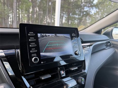 Used 2021 Toyota Camry SE w/ Carpet Mat Package (TMS) image 43