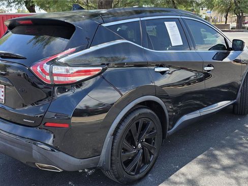 Used 2018 Nissan Murano SL w/ Midnight Edition Package FWD image 5