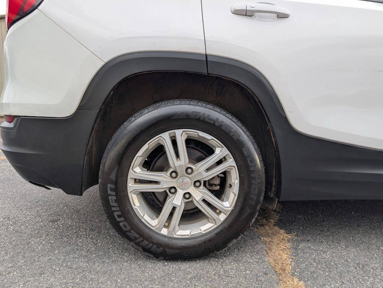 Used 2020 GMC Terrain SLE w/ LPO, Floor Liner Package FWD image 40