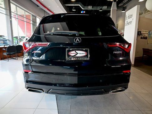 Used 2023 Acura MDX A-Spec AWD/4WD image 7