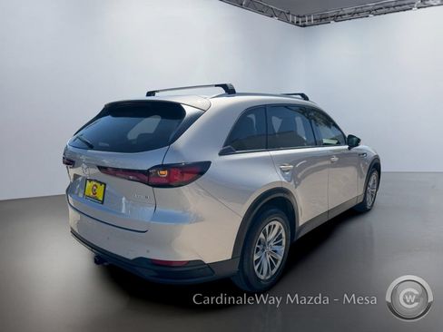 Used 2025 MAZDA CX-90 3.3 Turbo w/ Preferred Package AWD/4WD image 4
