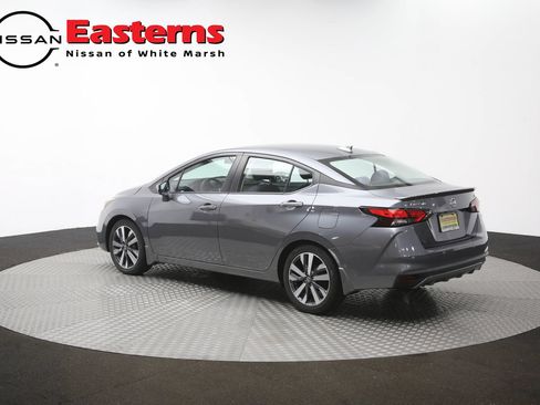 Used 2021 Nissan Versa SR FWD image 62