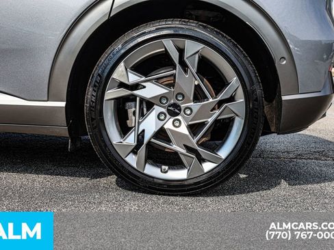 Used 2023 Genesis GV60 Performance image 18