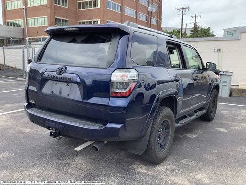 Used 2023 Toyota 4Runner SR5 Premium w/ Moonroof Package RWD image 5
