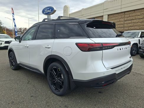 New 2026 INFINITI QX60 Sport w/ Dark Cargo Package image 3