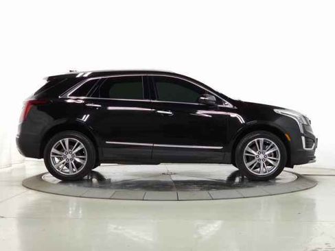 Certified 2025 Cadillac XT5 Premium Luxury w/ LPO, Floor Liner Package image 12