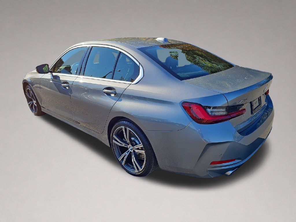 Certified 2024 BMW 330i xDrive Sedan w/ Premium Package AWD/4WD image 6