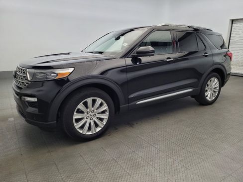 Used 2020 Ford Explorer Limited AWD/4WD image 2