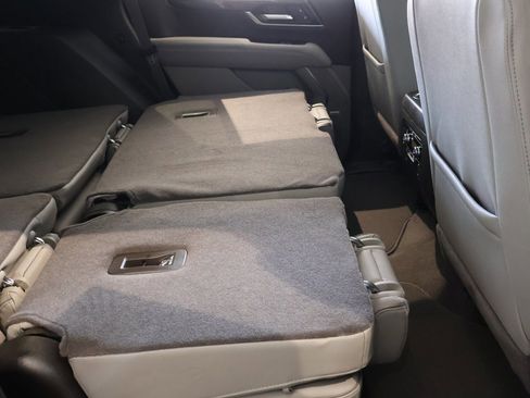 New 2026 GMC Yukon Elevation image 11