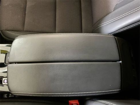 Used 2023 Buick Envision Preferred image 42