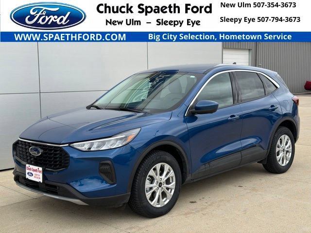 Certified 2023 Ford Escape Active w/ Tech Pack #2 AWD/4WD image 1