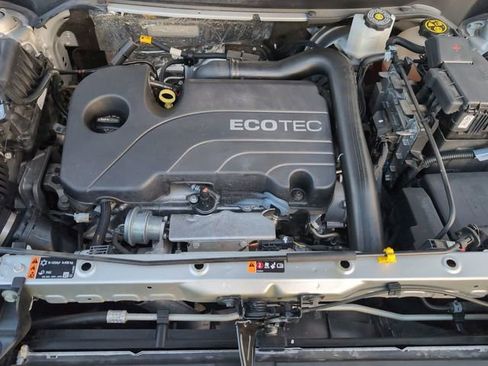 Certified 2022 Chevrolet Equinox LS image 28