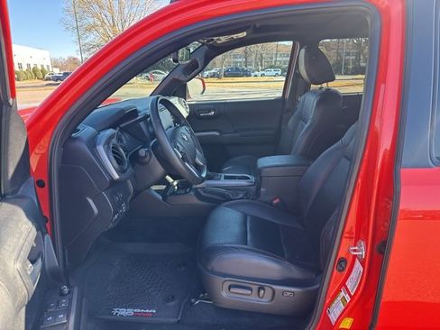 Used 2023 Toyota Tacoma TRD Pro image 9