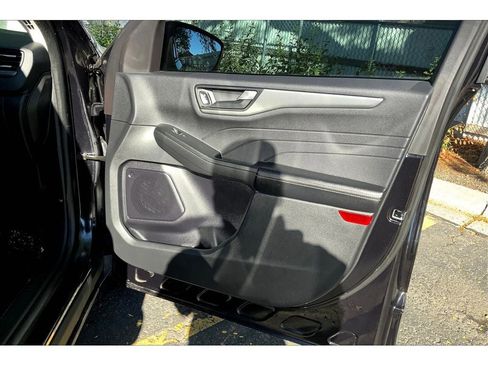 Used 2023 Ford Escape Active image 24