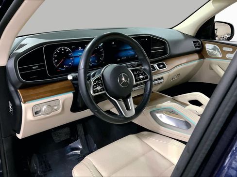 Used 2022 Mercedes-Benz GLE 350 4MATIC w/ Premium Package image 18