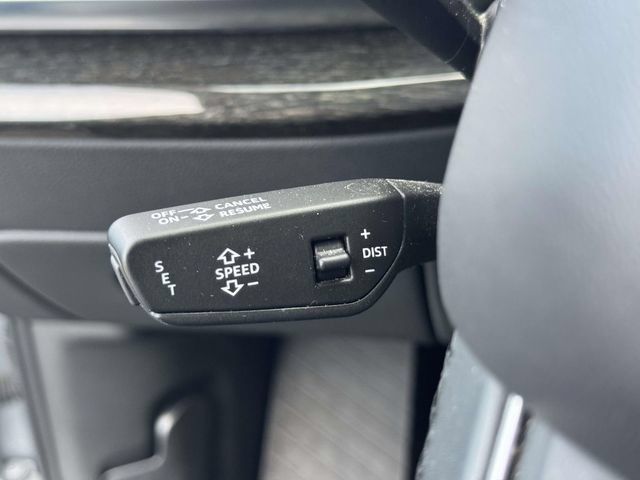 Used 2024 Audi Q7 3.0T Premium Plus AWD/4WD image 32