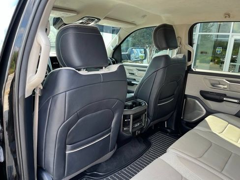 Used 2024 RAM 1500 Limited AWD/4WD image 15