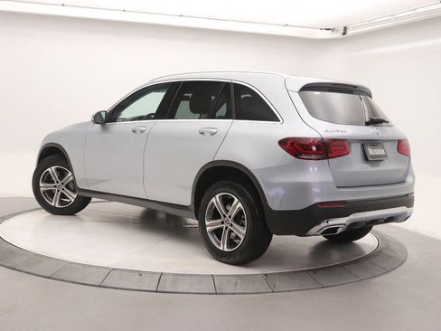 Certified 2022 Mercedes-Benz GLC 300 image 2