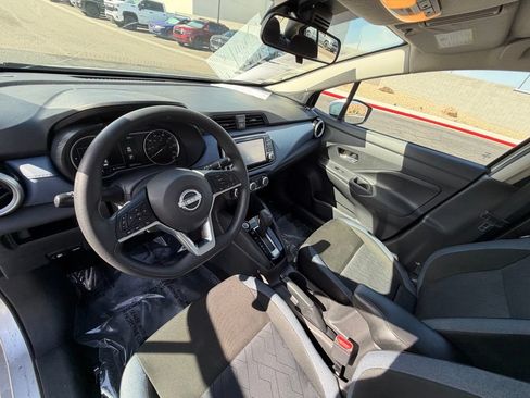 Used 2024 Nissan Versa SV FWD image 12