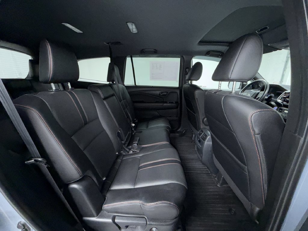 Used 2022 Honda Pilot TrailSport image 17