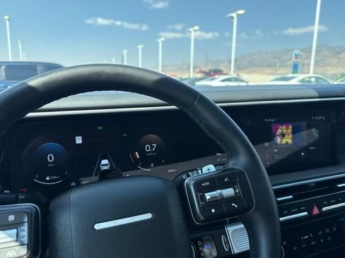 Used 2026 Hyundai Palisade SEL AWD/4WD image 15