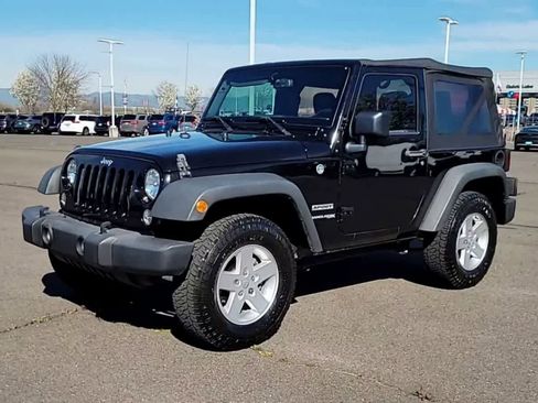 Used 2018 Jeep Wrangler Sport image 4