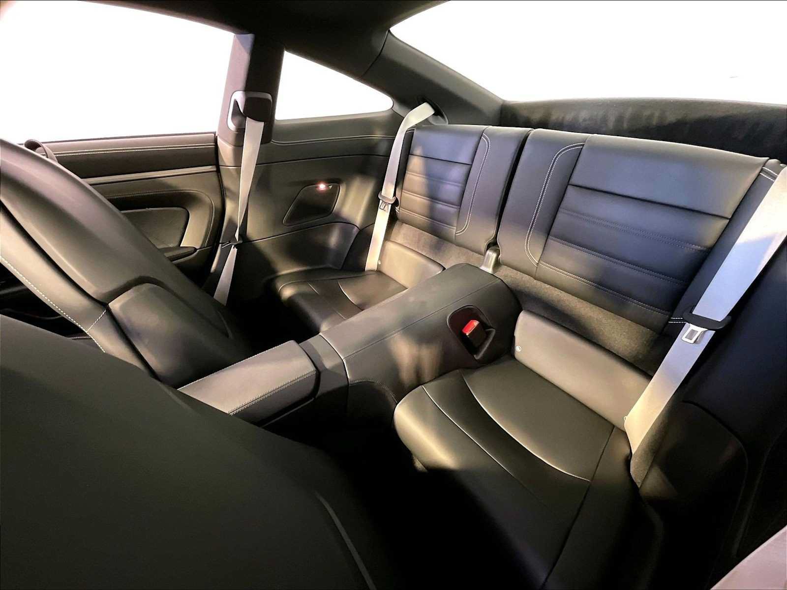 Certified 2025 Porsche 911 Carrera RWD image 24