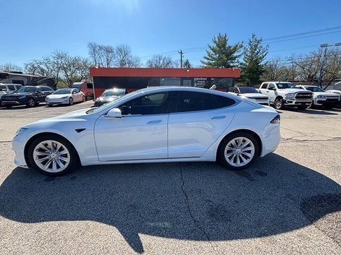 Used 2017 Tesla Model S 75D image 4