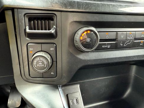 Used 2021 Ford F150 XL w/ STX Appearance Package image 32