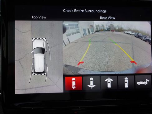 Certified 2024 Jeep Grand Cherokee L Limited w/ Luxury Tech Group II AWD/4WD image 40