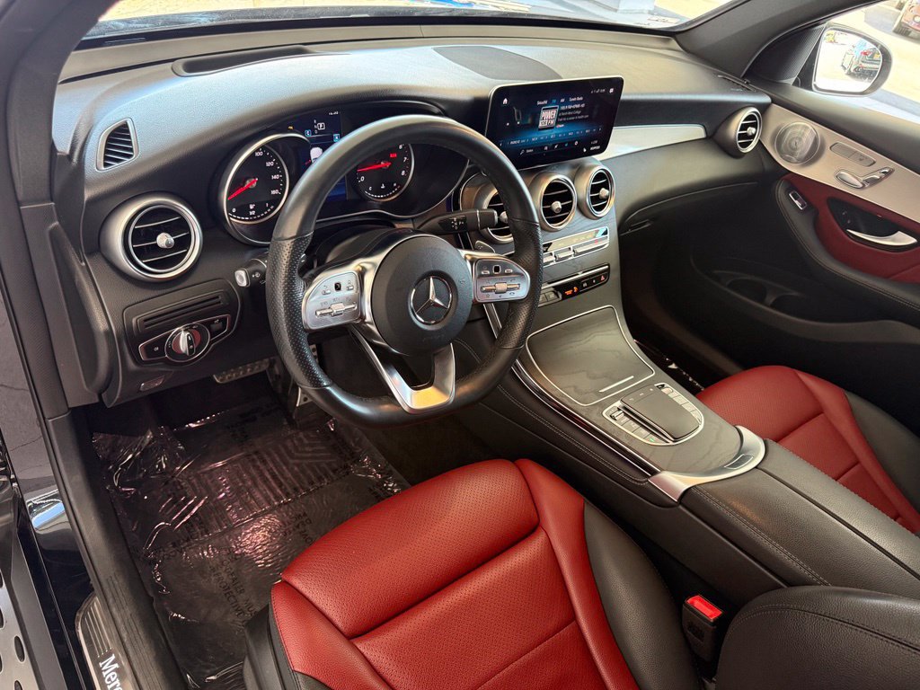 Used 2020 Mercedes-Benz GLC 300 4MATIC Coupe image 16