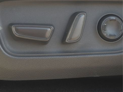 New 2026 Toyota 4Runner 4WD image 18