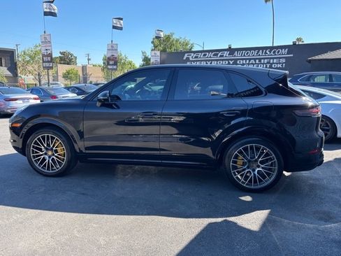 Used 2019 Porsche Cayenne E-Hybrid AWD/4WD image 10