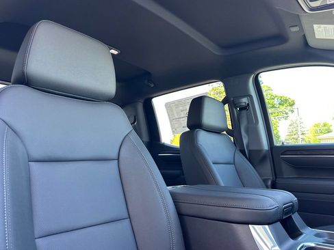 New 2026 GMC Sierra 1500 SLT w/ SLT Premium Plus Package AWD/4WD image 16