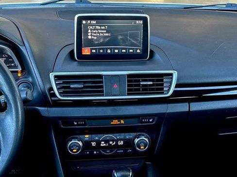 Used 2015 MAZDA MAZDA3 i Grand Touring image 15