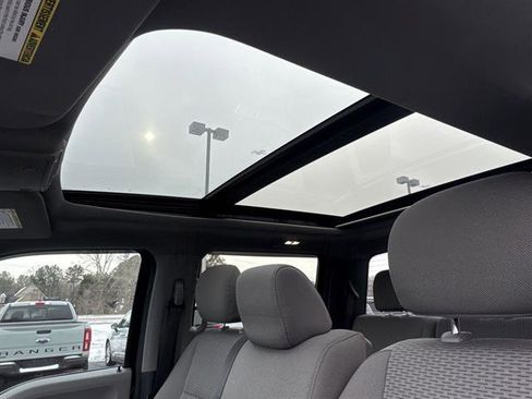 Used 2022 Ford F350 XLT w/ XLT Premium Package image 12