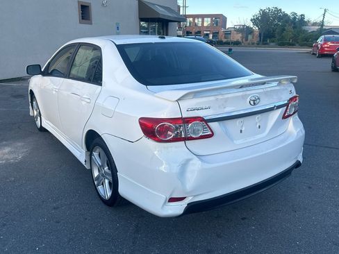 Used 2013 Toyota Corolla image 3