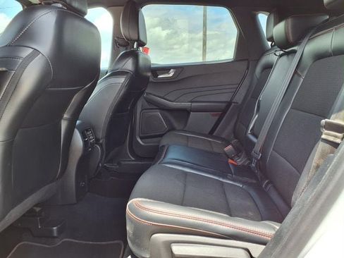 Used 2023 Ford Escape ST-Line AWD/4WD image 14