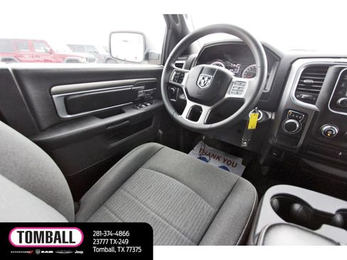 Used 2024 RAM 1500 Classic Warlock RWD image 9