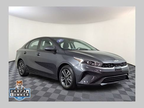 Used 2023 Kia Forte LXS FWD image 1