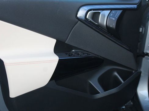 New 2026 BMW X3 xDrive30 w/ Convenience Package image 19